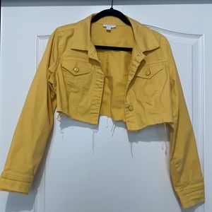 Lightweight cropped denim jacket in yellow